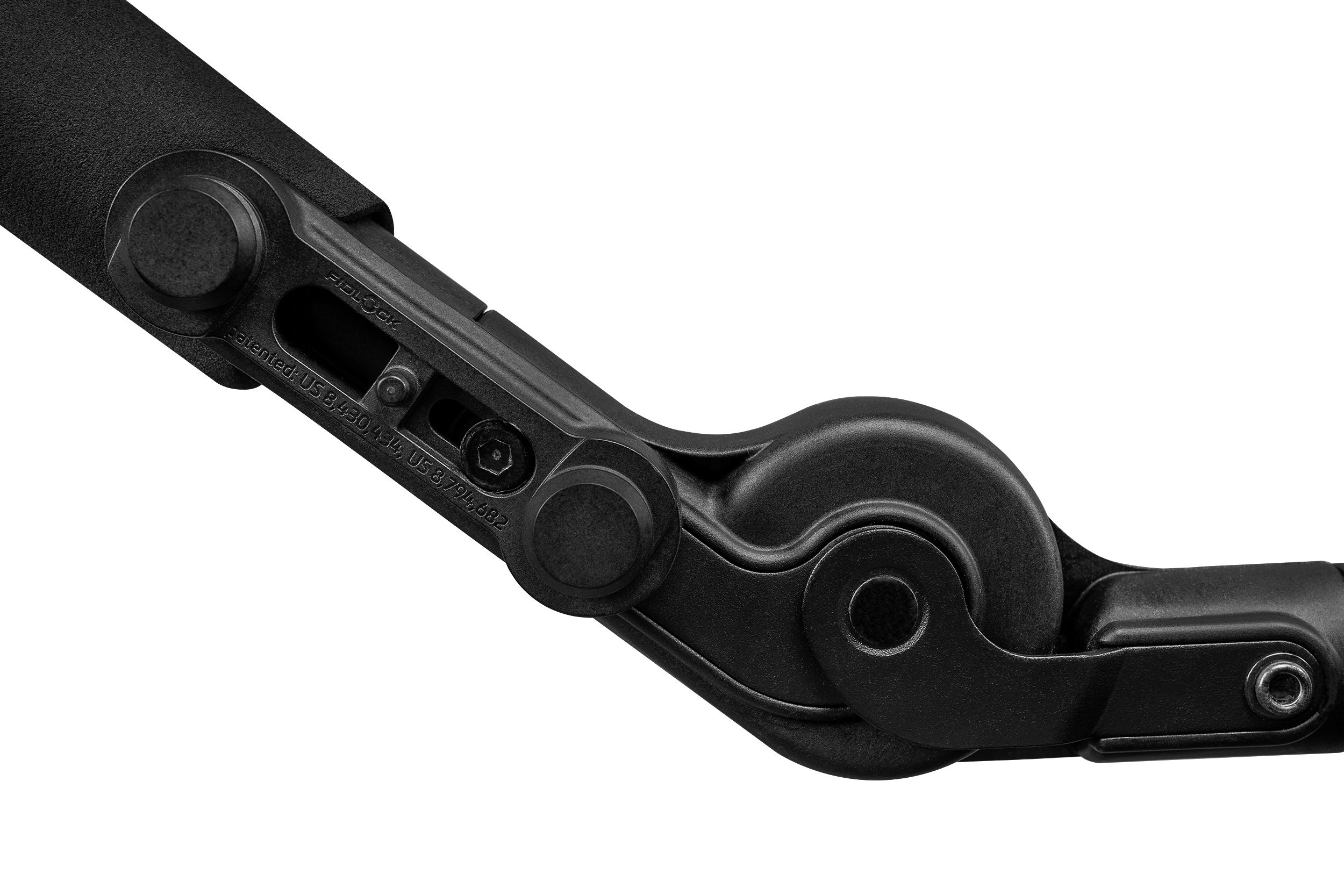 011_FIDLOCKTWISTbasebyQeridoo_2500px_RGB