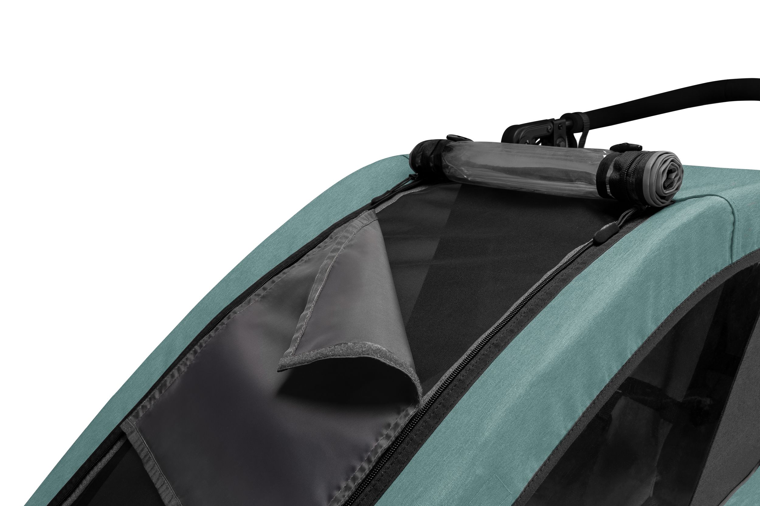 011_QUPA_Plus_Regenverdeck_Close_2500px_RGB